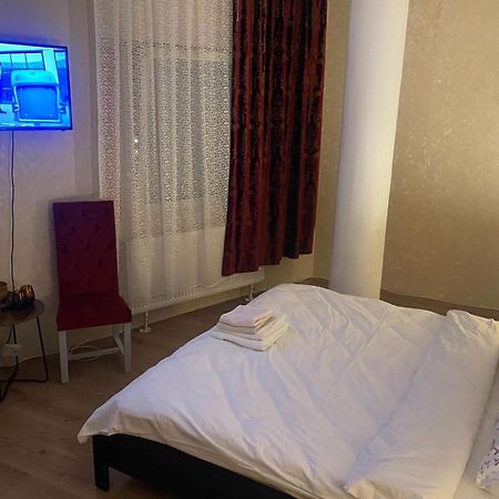 Suite Stay Iasi Esterno foto